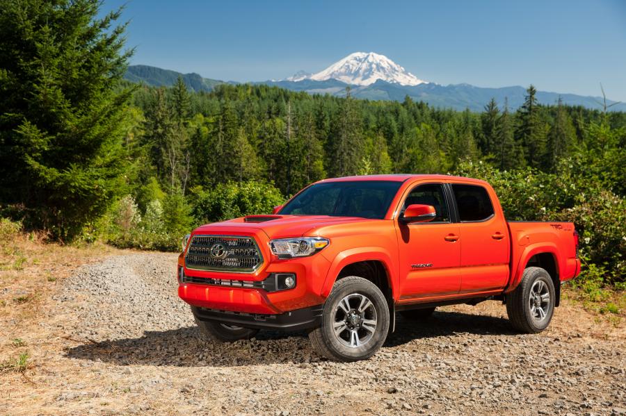  Toyota Tacoma TRD Sport Double Cab 2015 года  (NA) (фото 6 из 40)